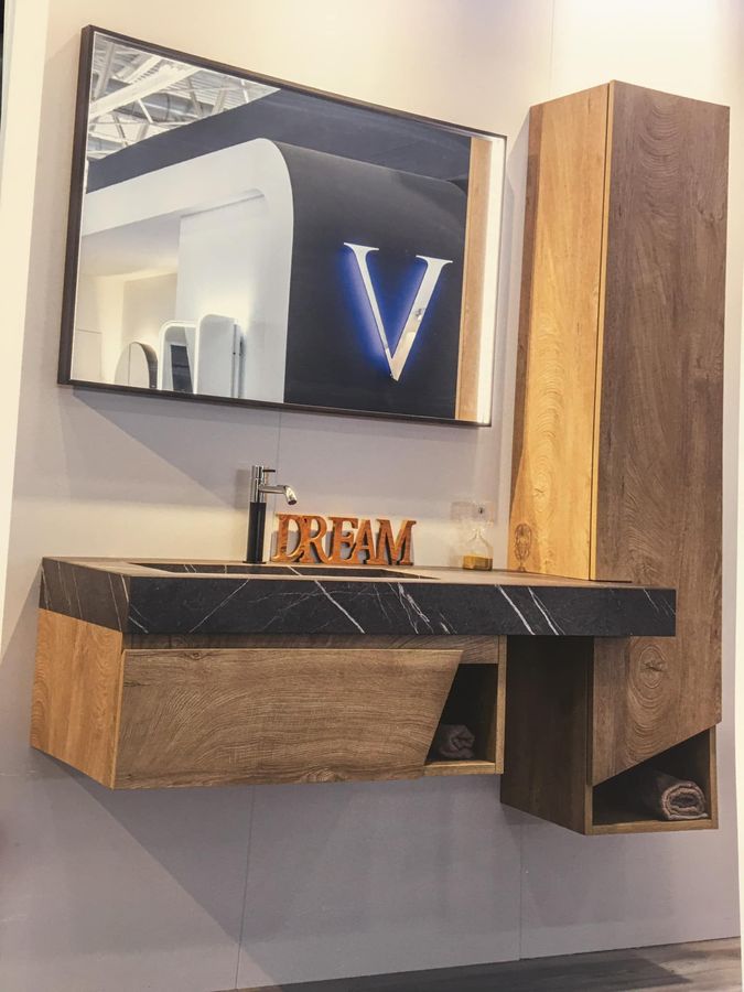 Ristrutturazione bagno moderna e curata