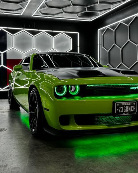 DODGE CHALLENGER JAILBREAK