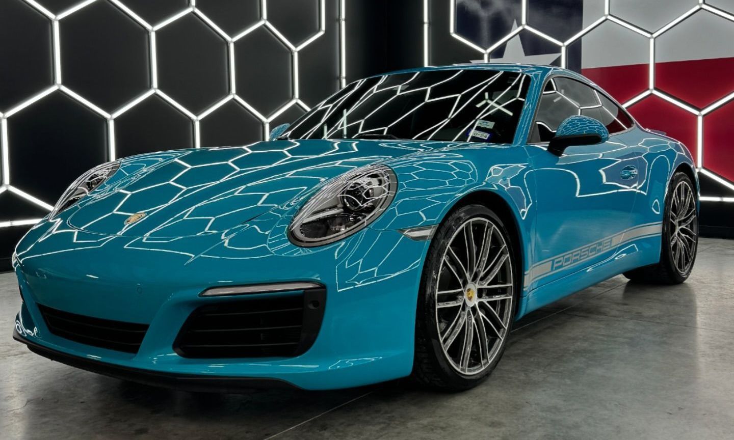 2017-Porsche-911