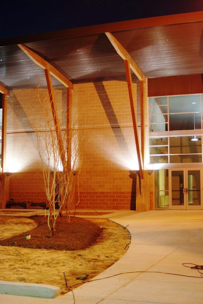 Hattisburg MS doctors office with two split face colors