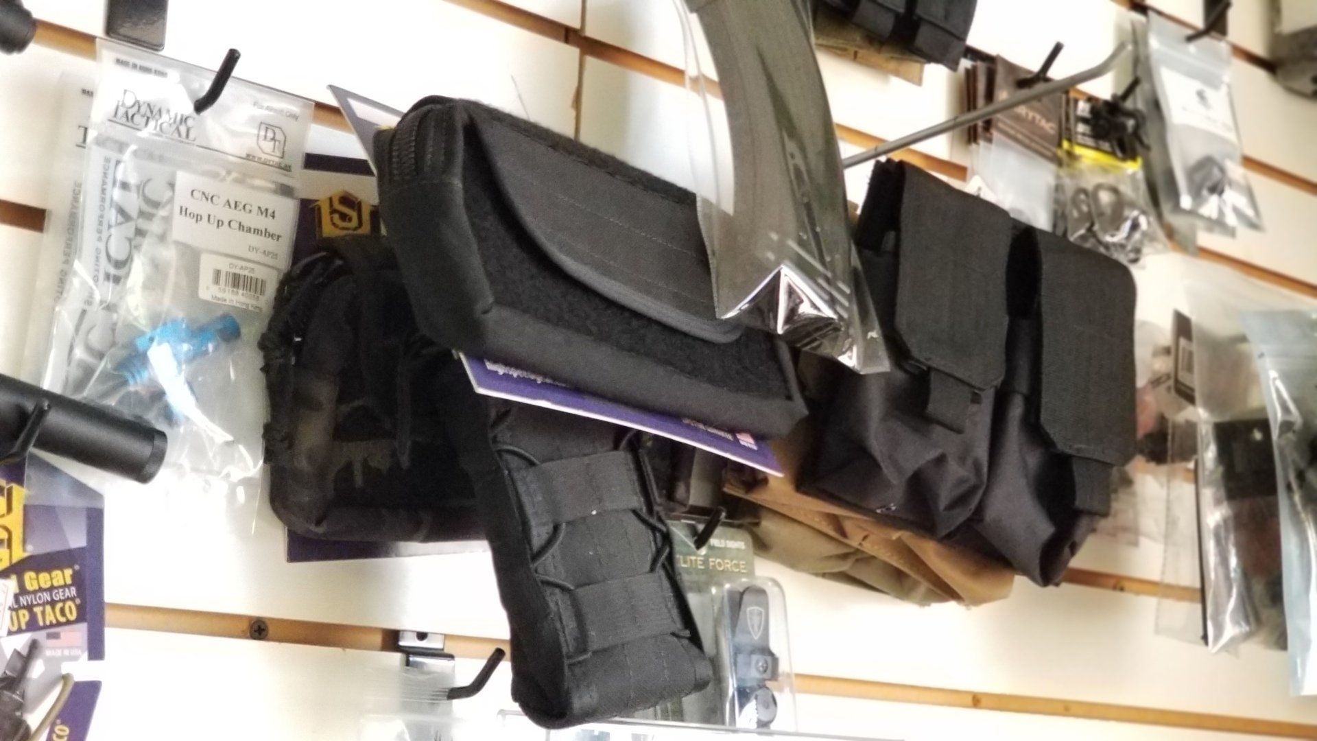 AR-15 Airsoft Essentials 7