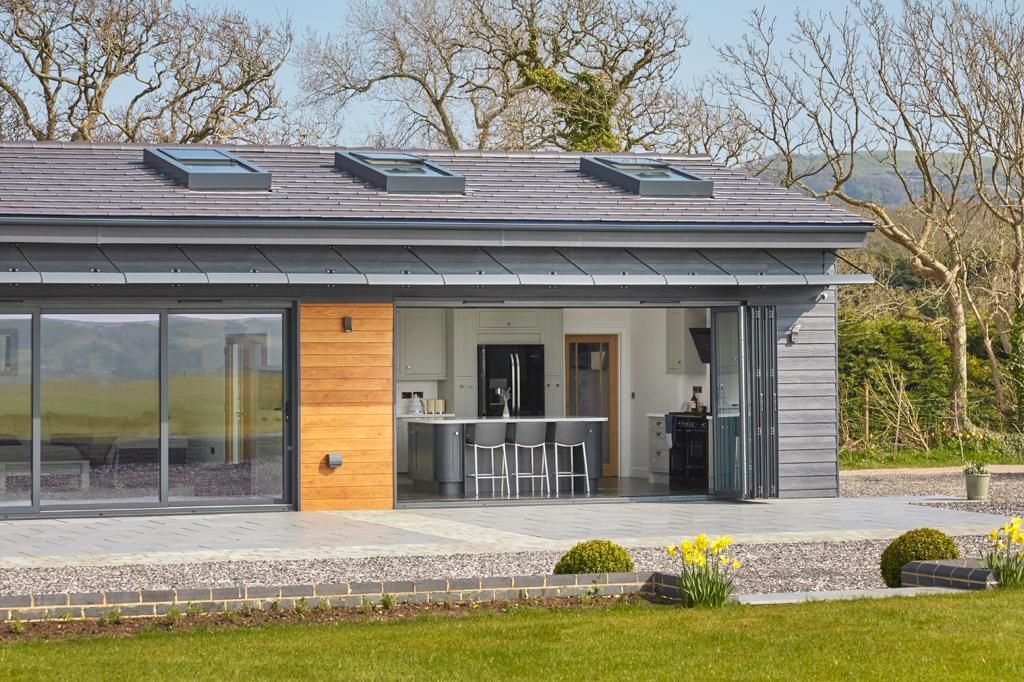 Design and build experts