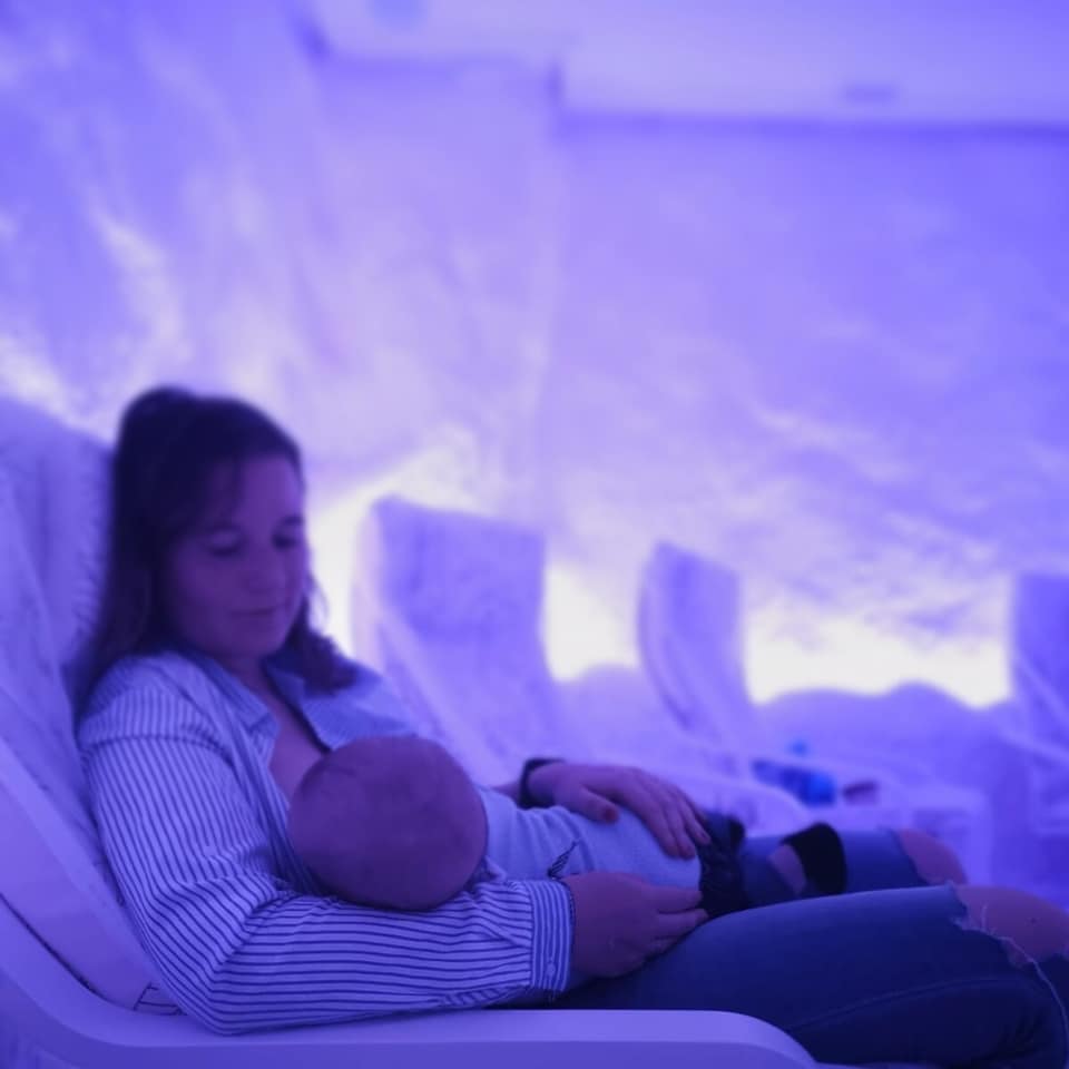 Haloterapia para bebes en cuevas de sal