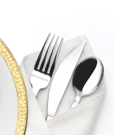 Set di piatti e posate