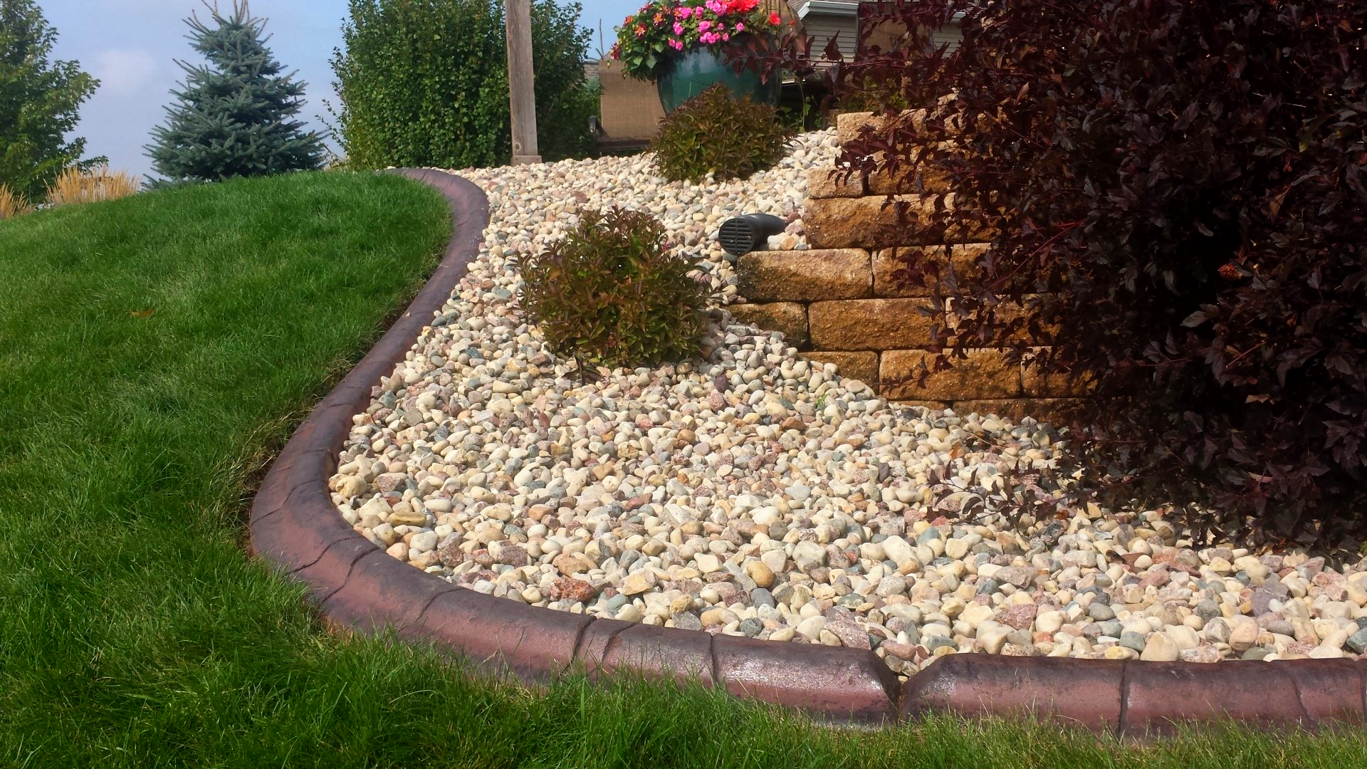 Fox Valley landscape curbing services