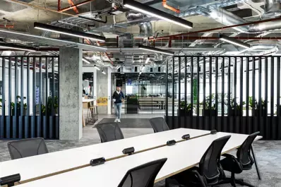 Professional office cleaning service in Canary Wharf Tower Hamlets modern office building