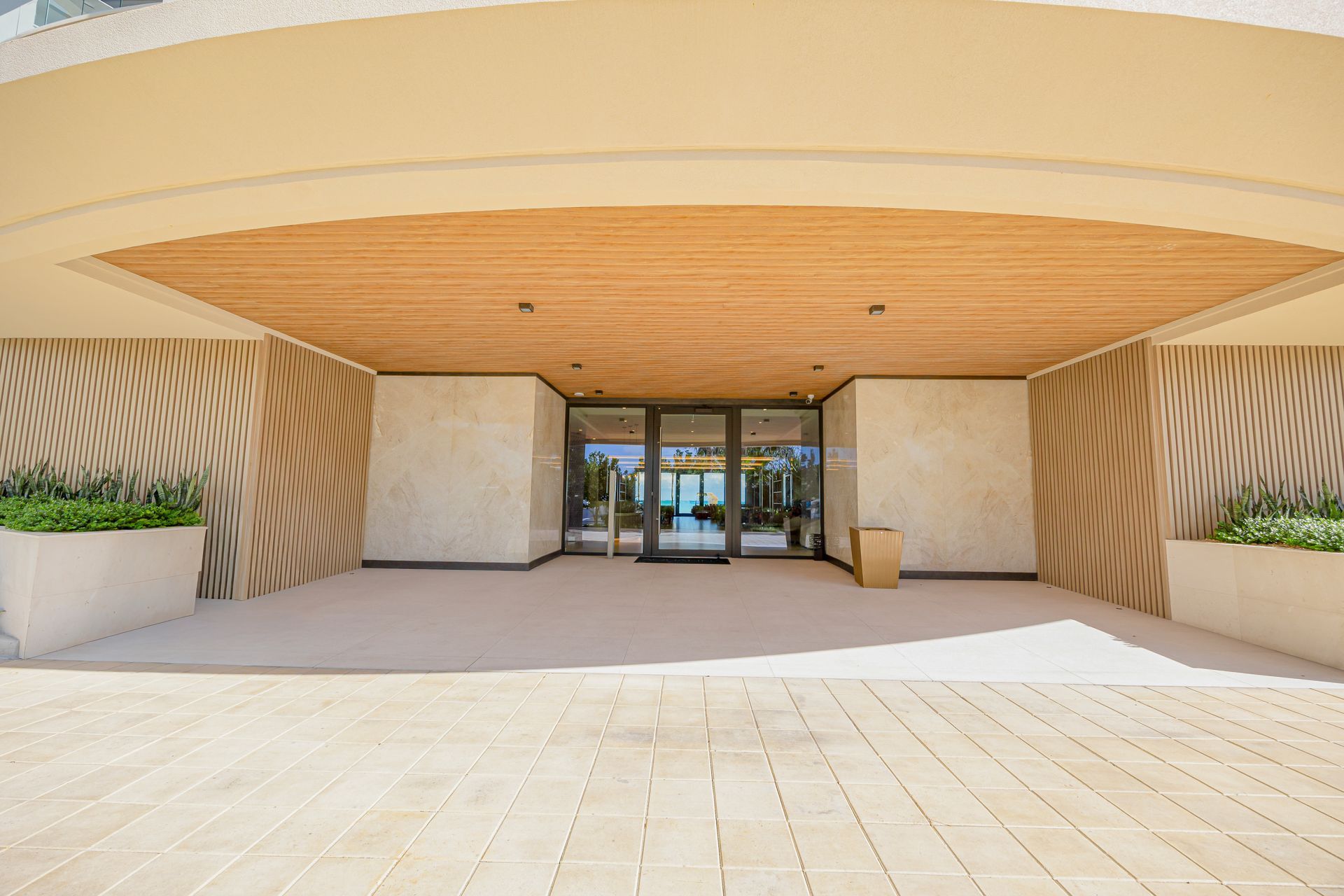 Oceanfront seating area at Aqualina beachfront property in The Bahamas