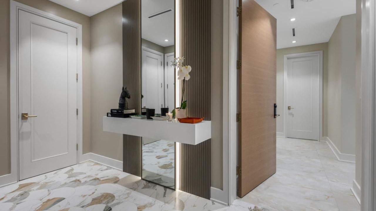 Elegant entryway at Aqualina beachfront residence in Nassau, The Bahamas