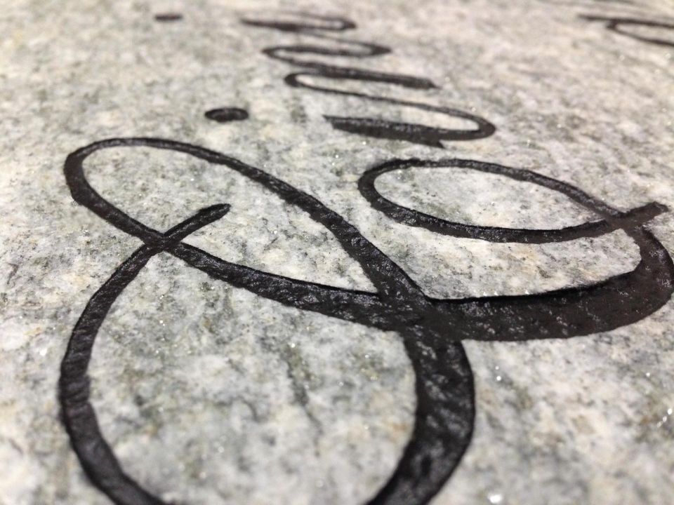 lavorazioni in rilievo su pietra di Luserna