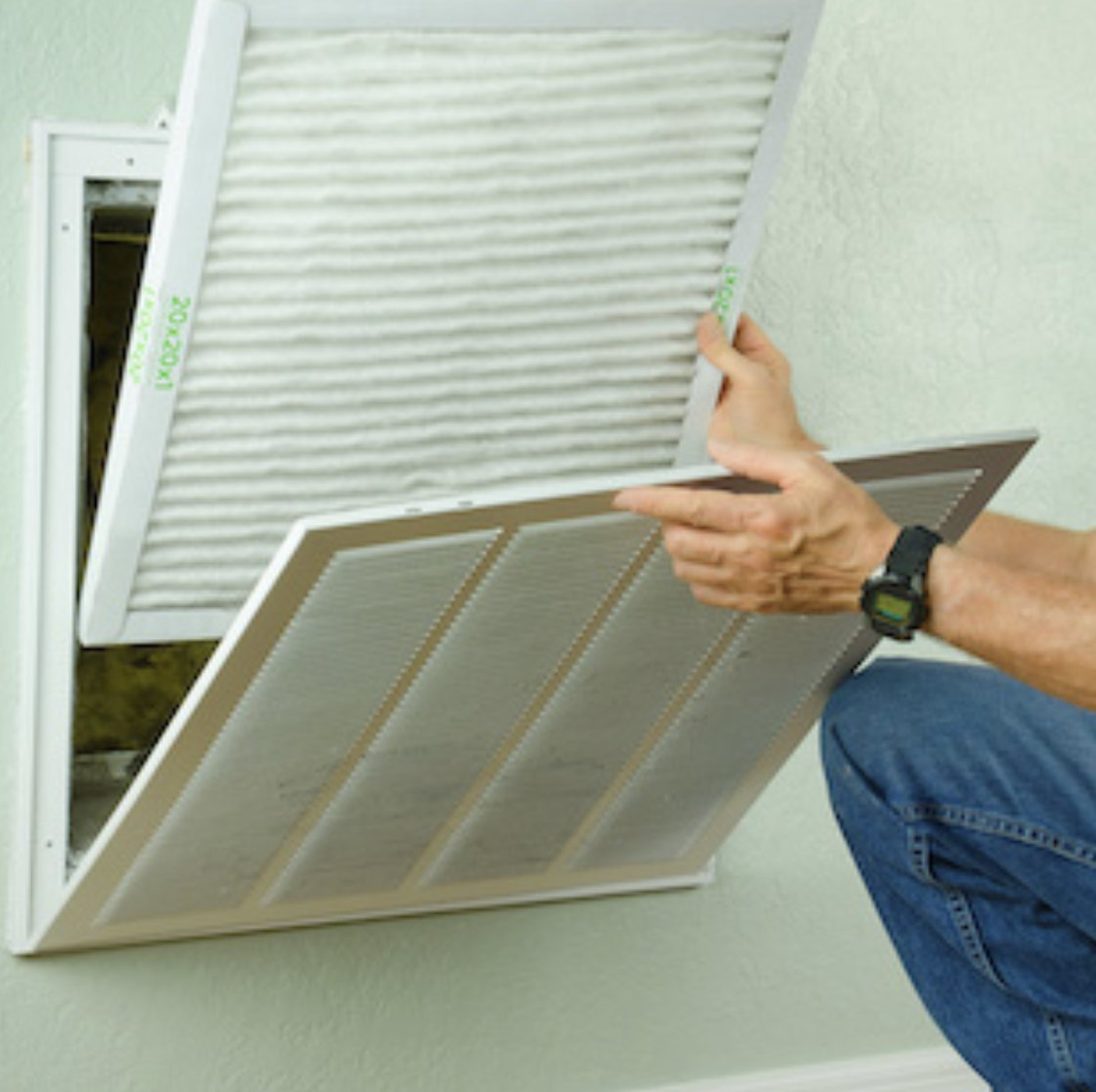 Aircon Cleaning Maintenance — Tampa, Florida — Howard's Electrical Services Co.
