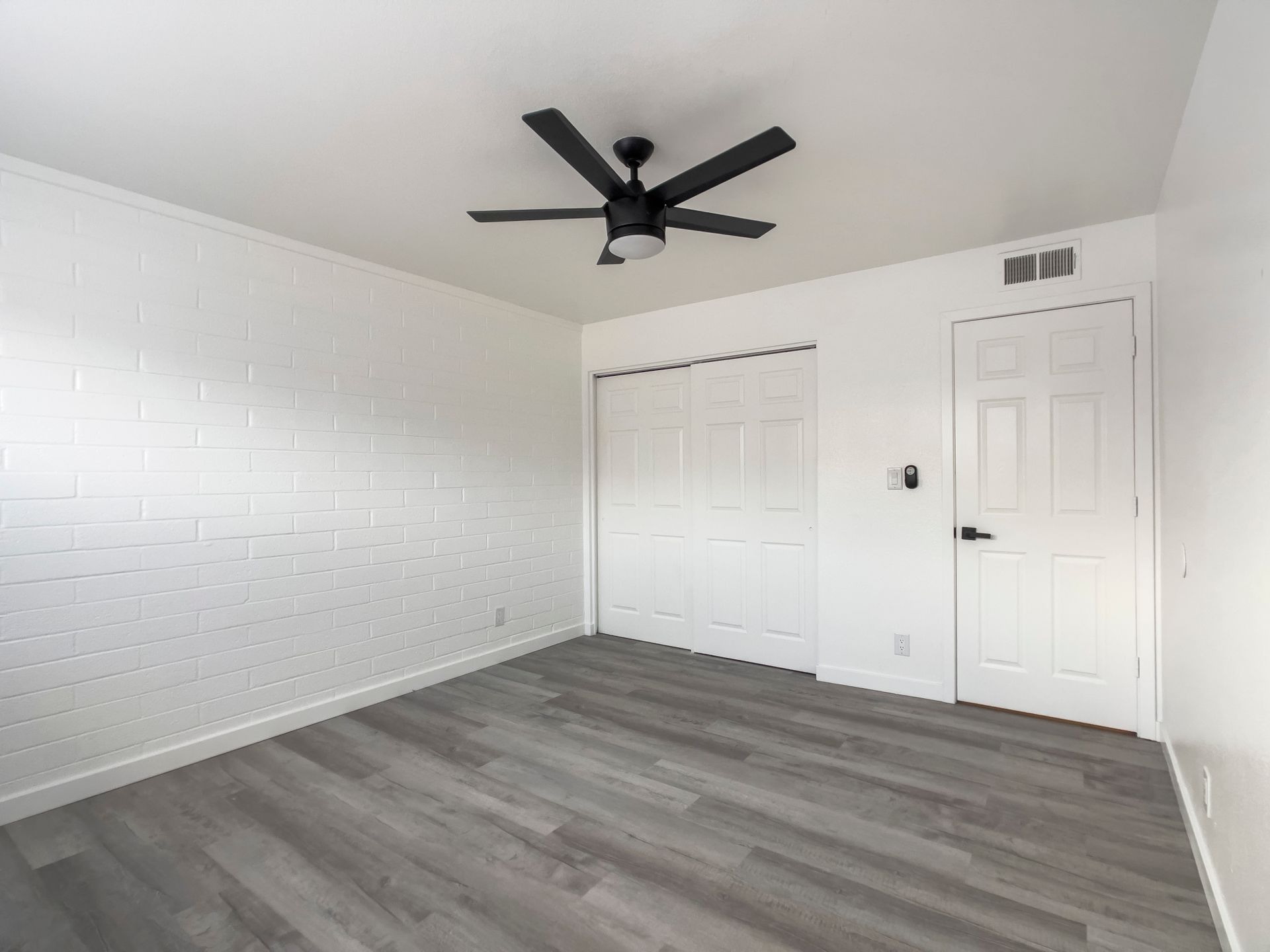 Fringe Courtyards - Bedroom