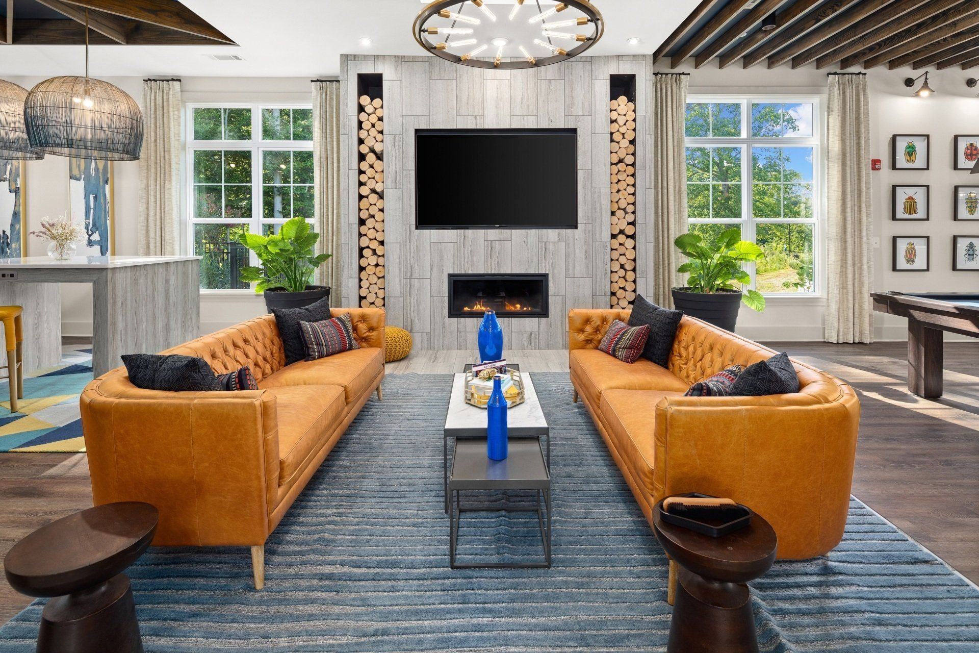 Lounge area at Boulders Lakeside.