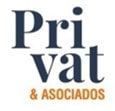 Se muestra un logotipo de Privat & asociados sobre un fondo blanco.