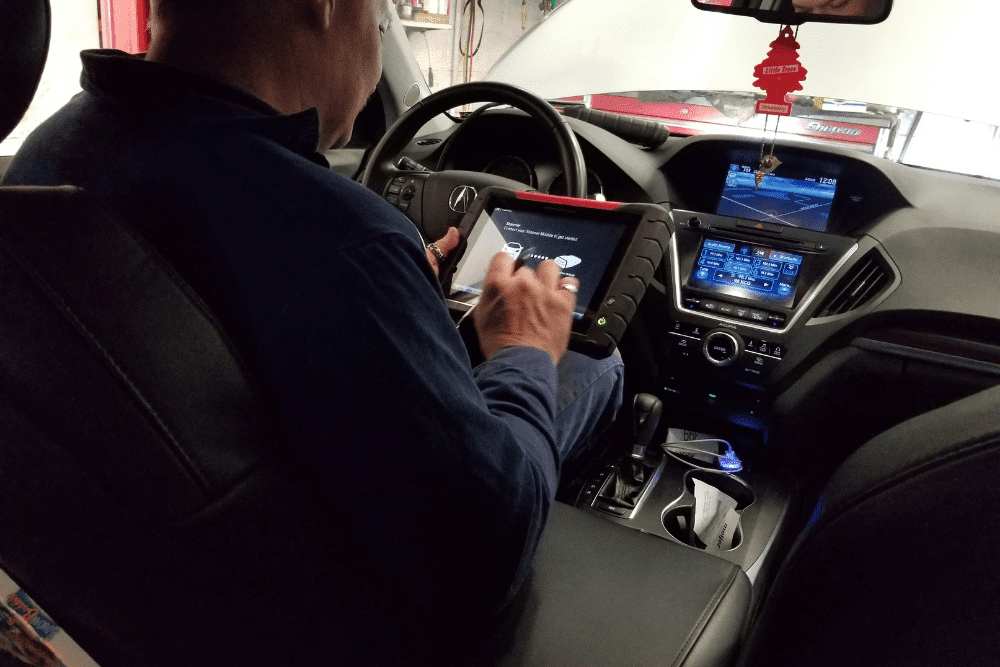 The Benefits of Digital Inspections for Auto Repair | Hemlock Auto & Alignment