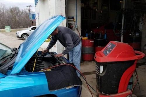 Signs Your Car’s AC Needs a Recharge | Hemlock Auto & Alignment