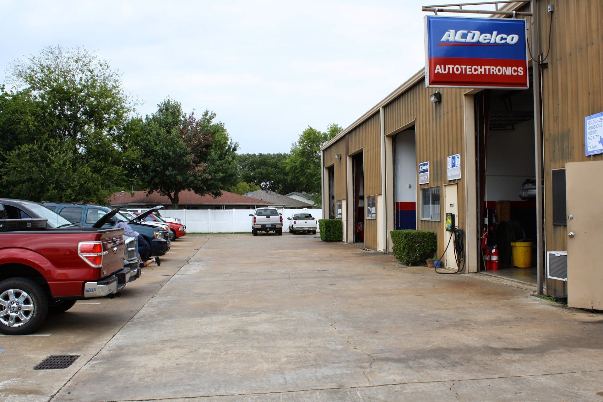 Gallery Image | Autotechtronics