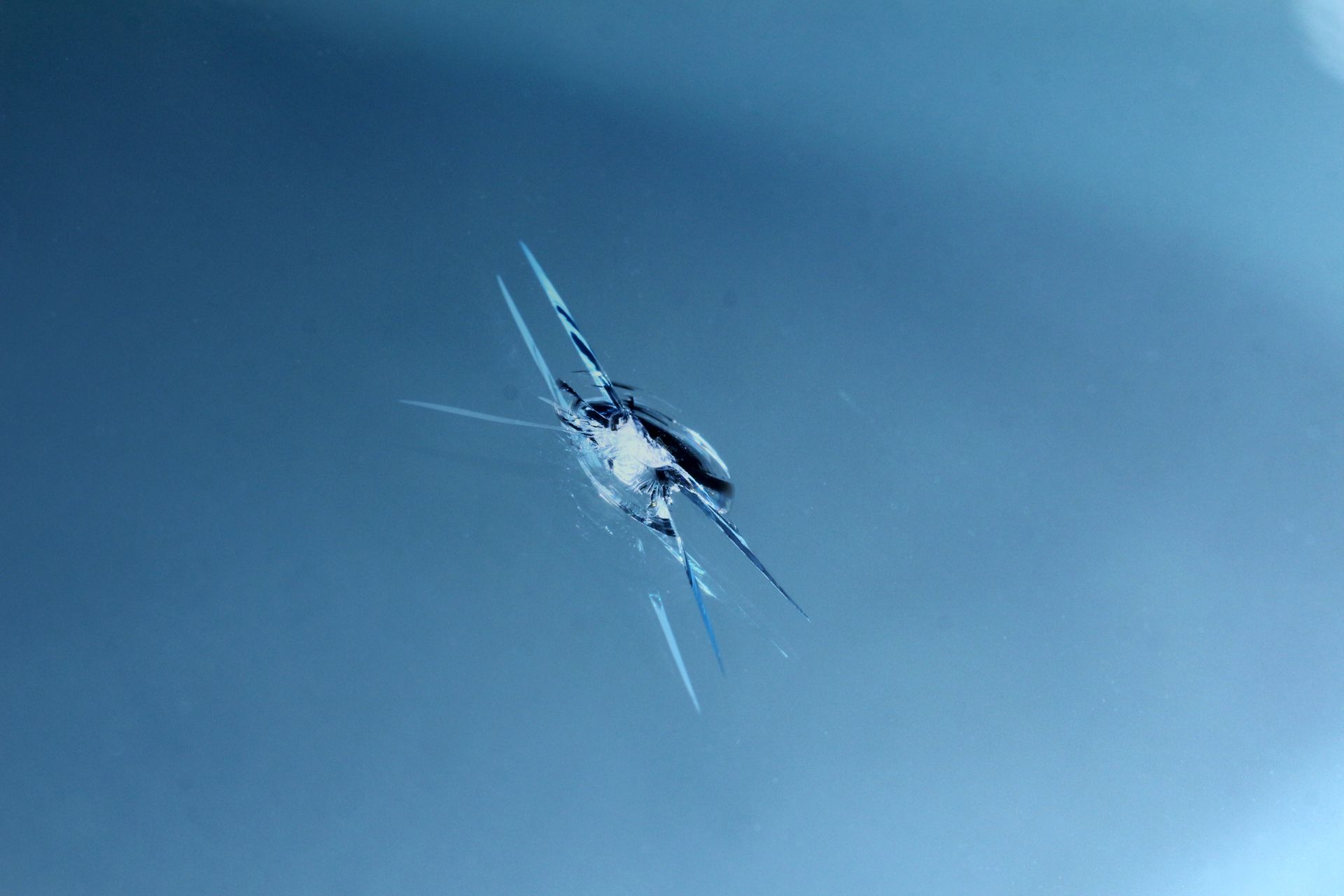 When Is Windshield Replacement Necessary Instead of Repair? | JP’s Garage