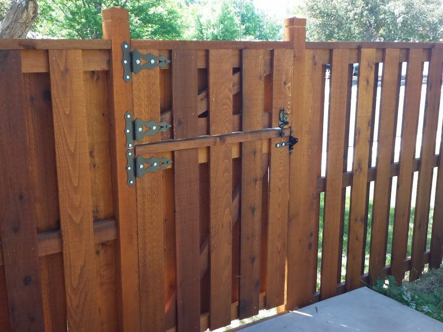 custom fence design