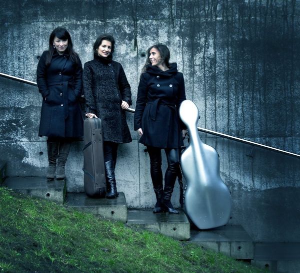 Evrus Piano Trio kurz vor der Probe