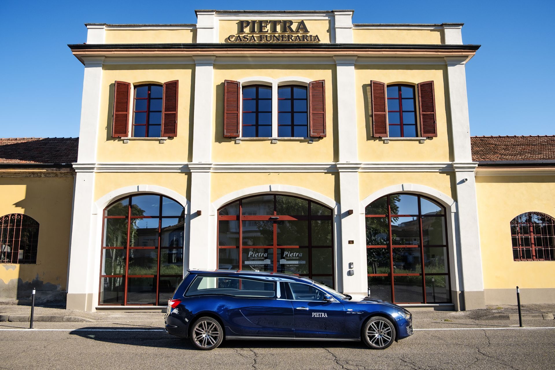 accessori per cerimonia funebre