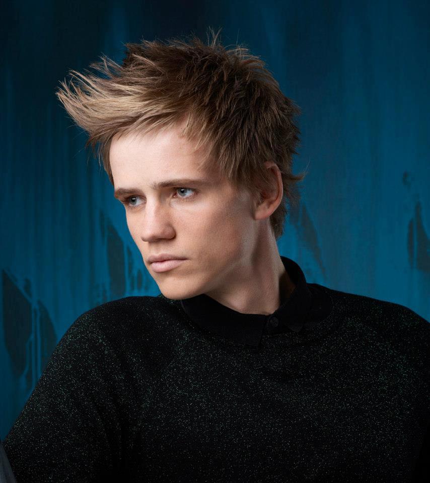 Taglio da uomo con ciuffo