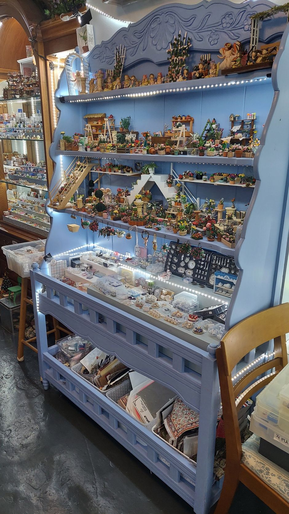 A Lot of Miniature Dollhouse Furniture
