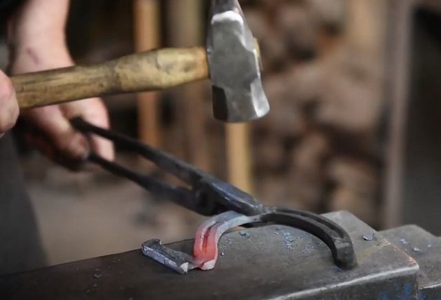 Blacksmithing Hook Project Hammer