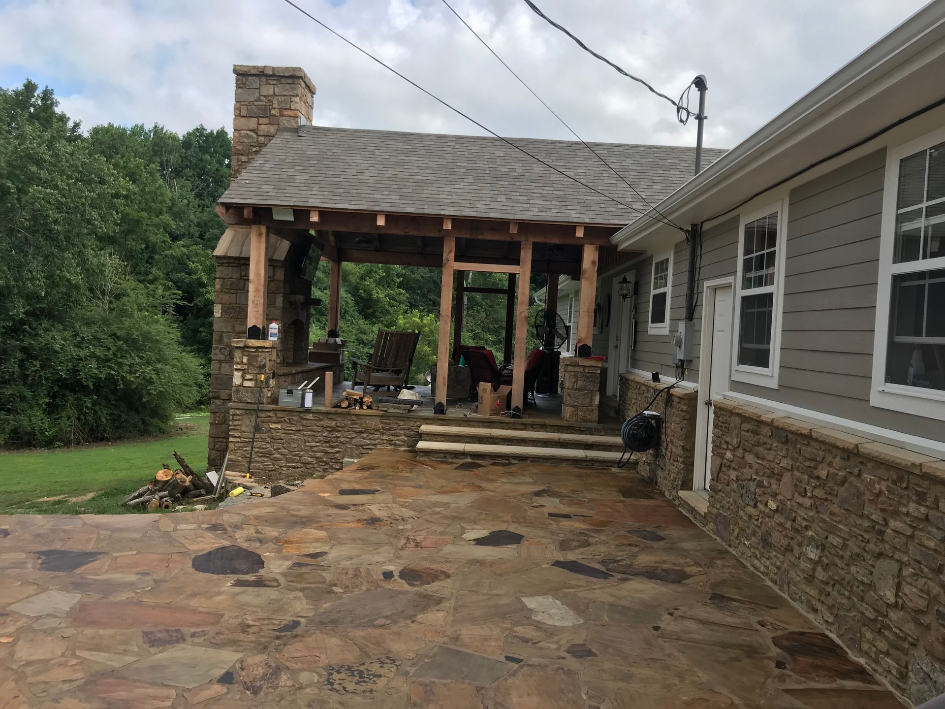 Home Exterior Stone Accent in Tupelo, MS