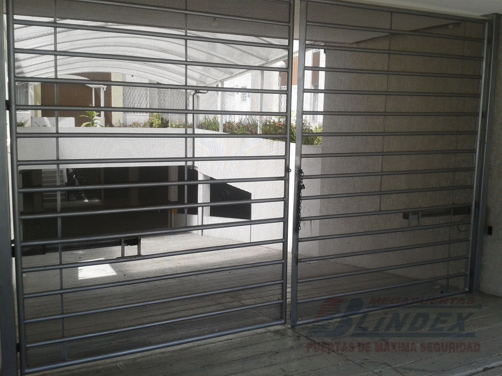 megablindex -trabajos de puertas de seguridad