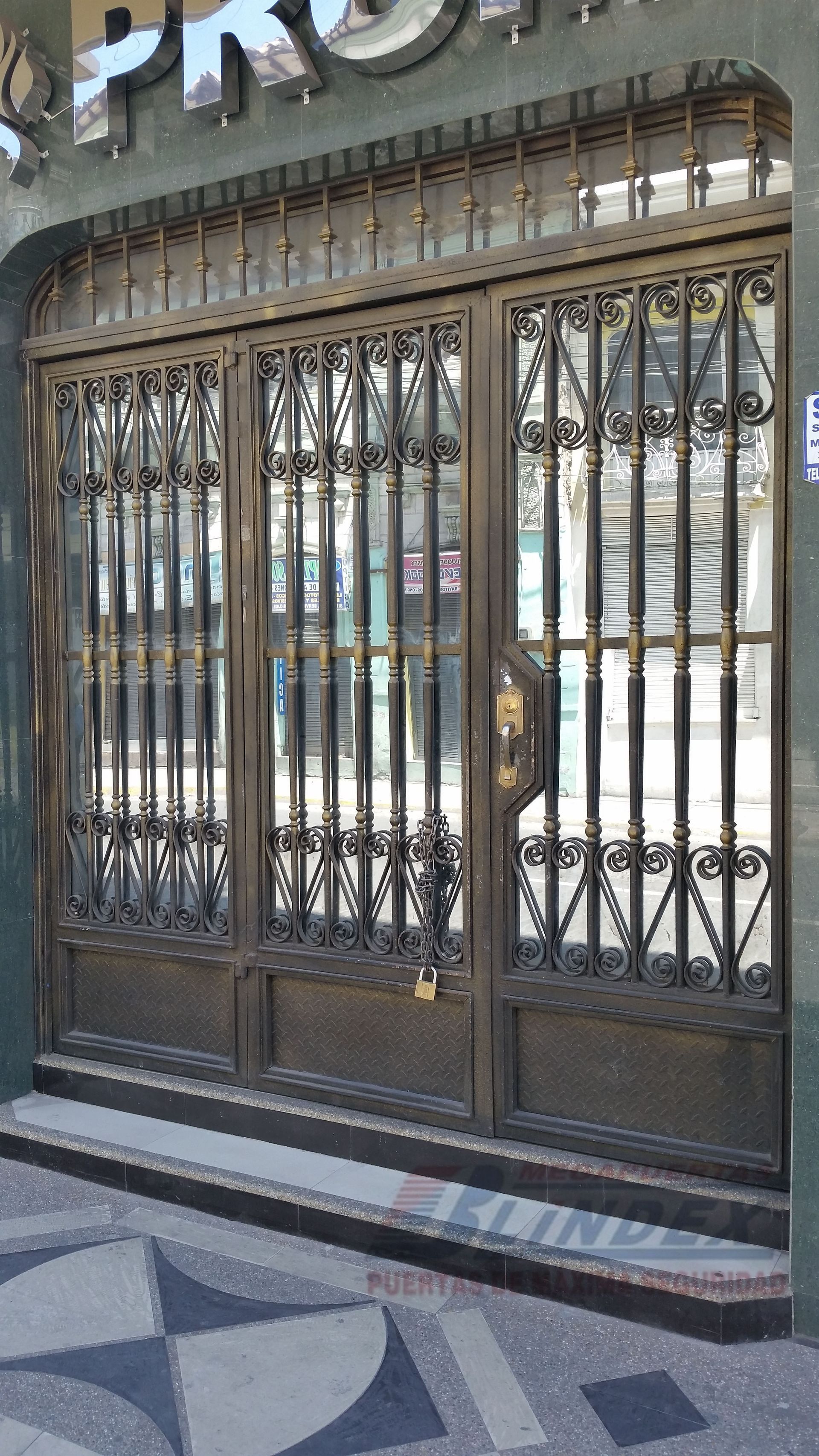 megablindex -trabajos de puertas de seguridad