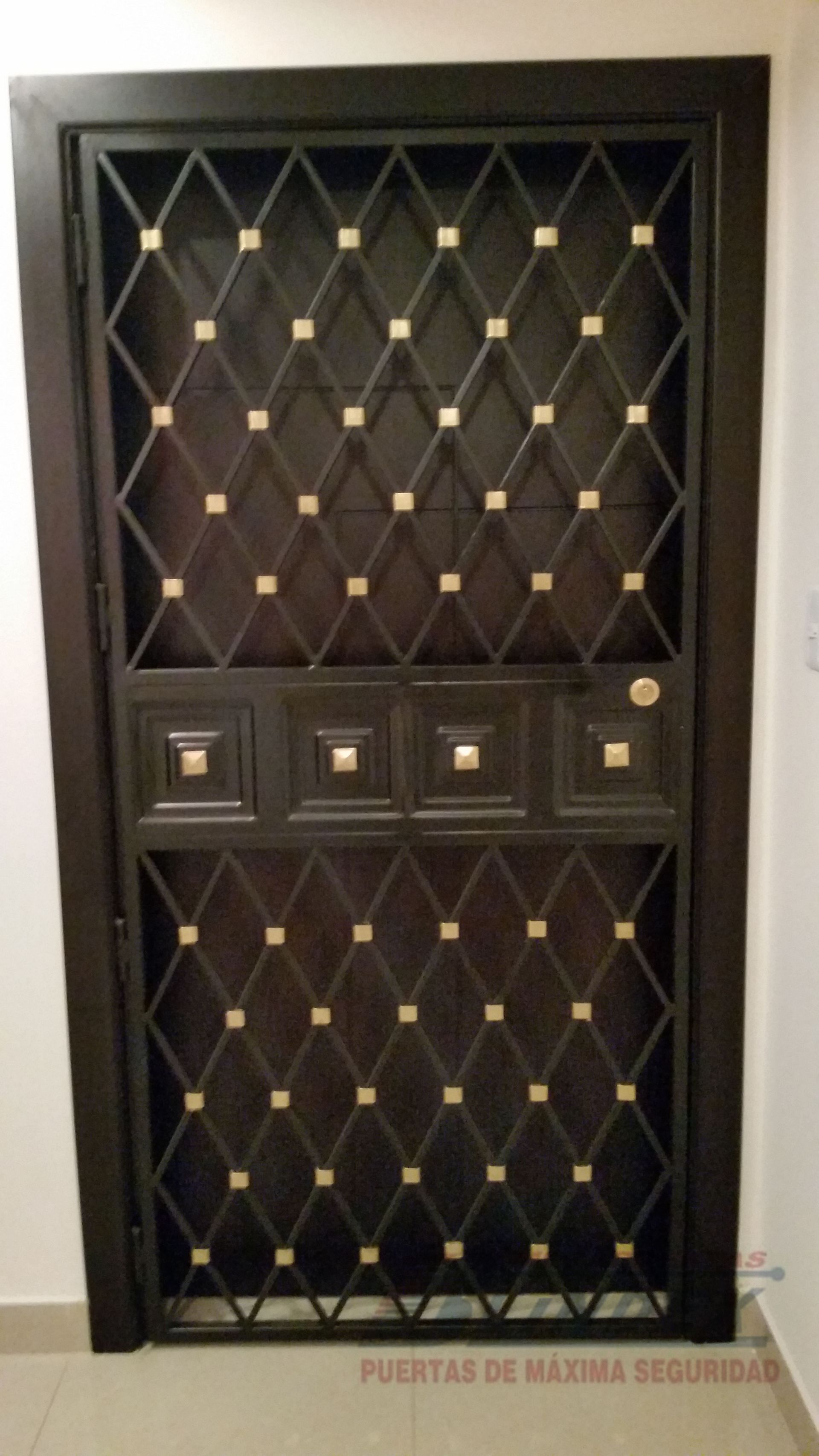 megablindex -trabajos de puertas de seguridad