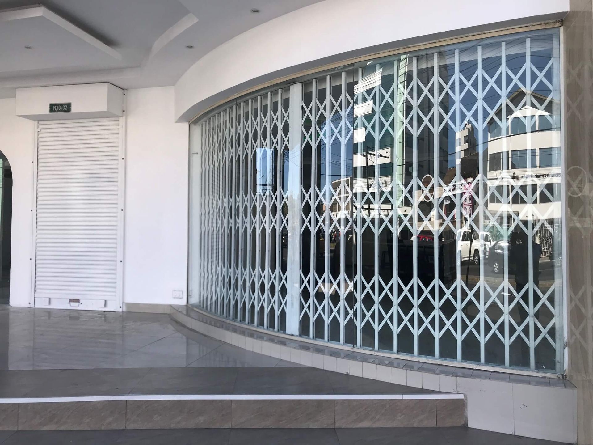 megablindex -trabajos de puertas de seguridad