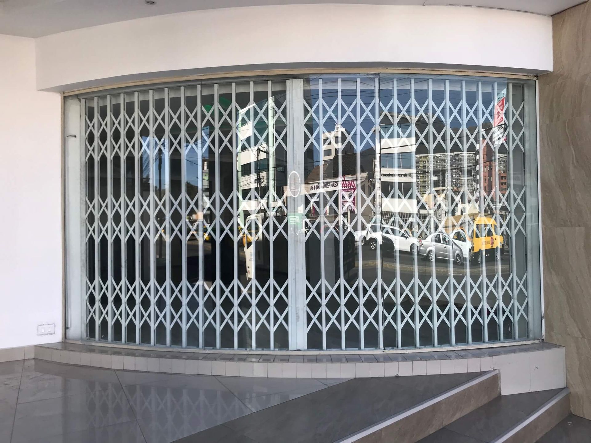 megablindex -trabajos de puertas de seguridad