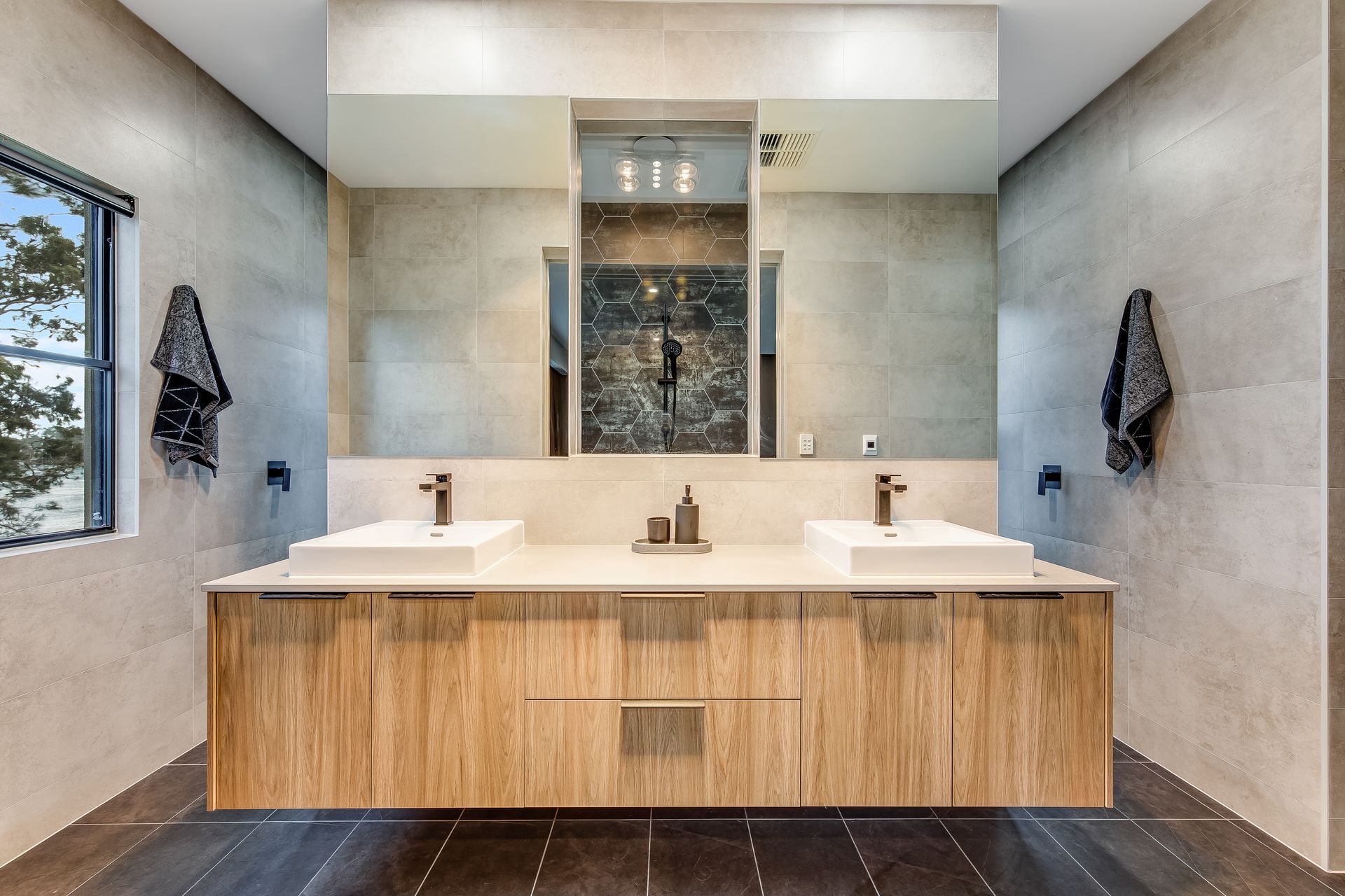 Bathroom of Industrial lakeside