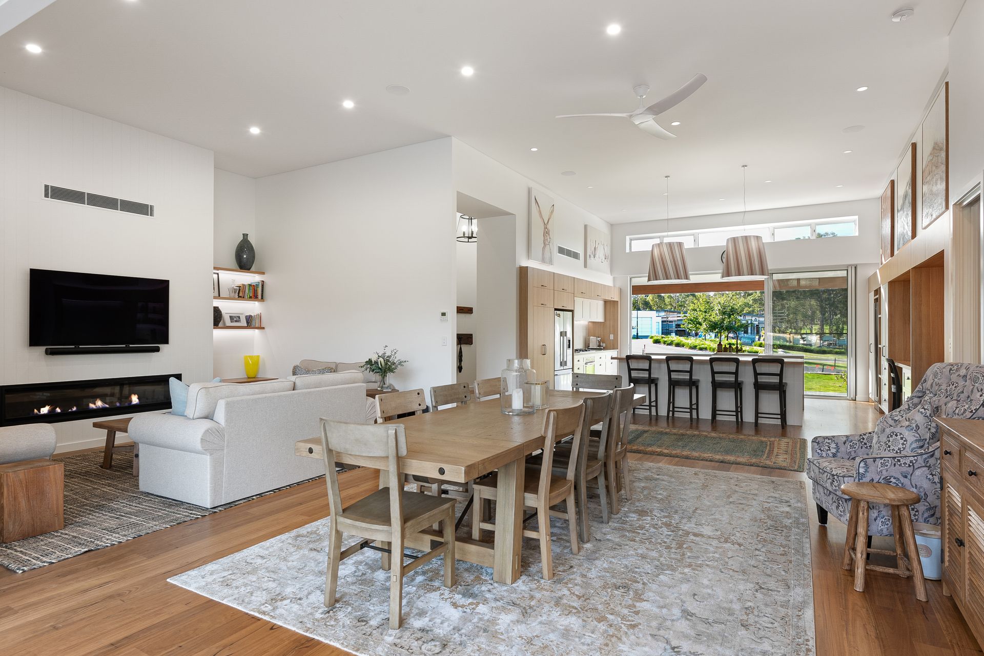 Dining and entertaining space of British Charm with Contemporary Comfort