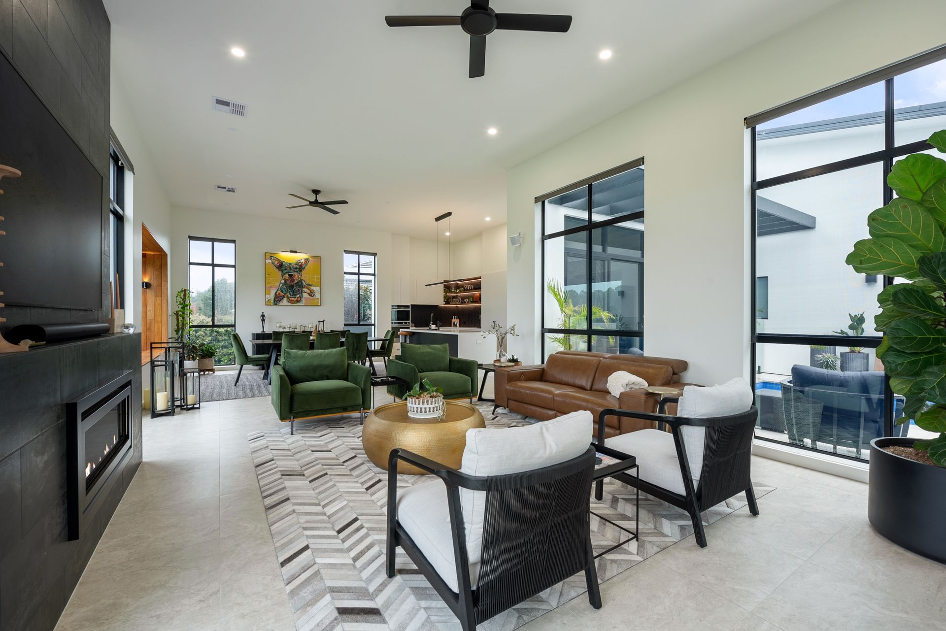 Living room of Luxe Country