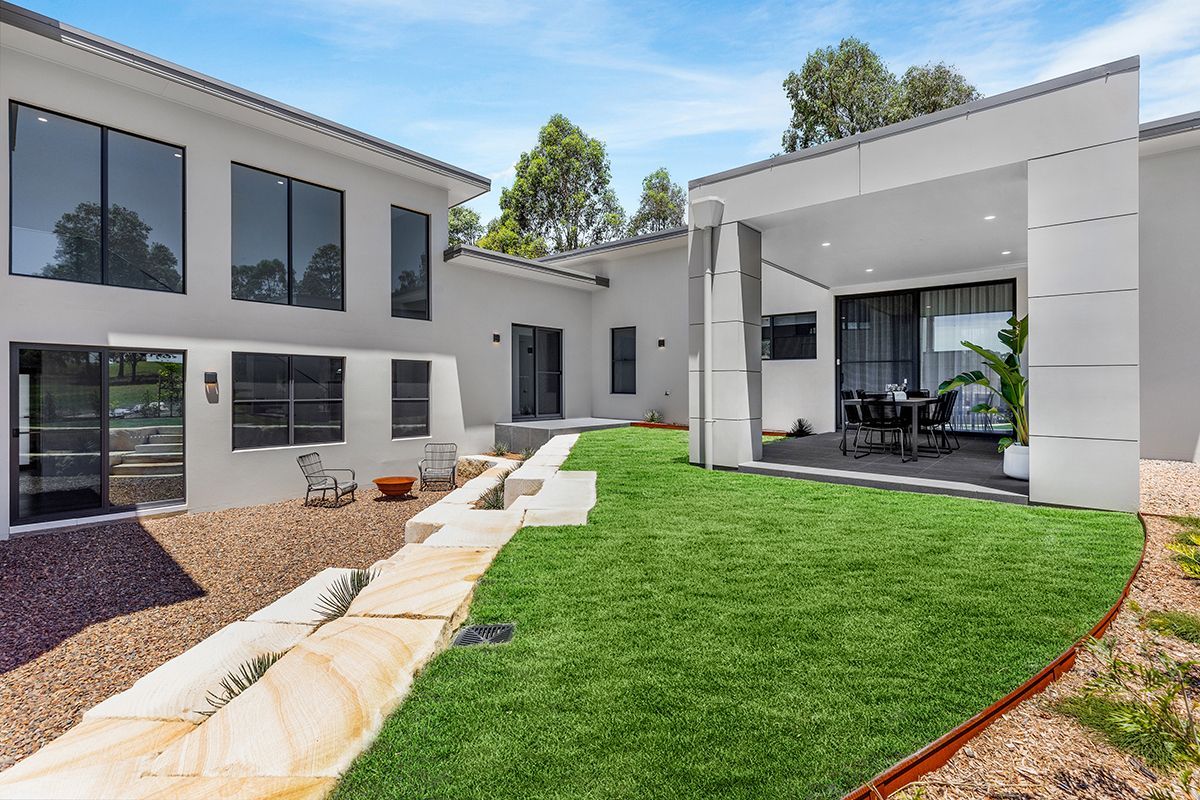 Backyard grass of Contemporary Luxury Living