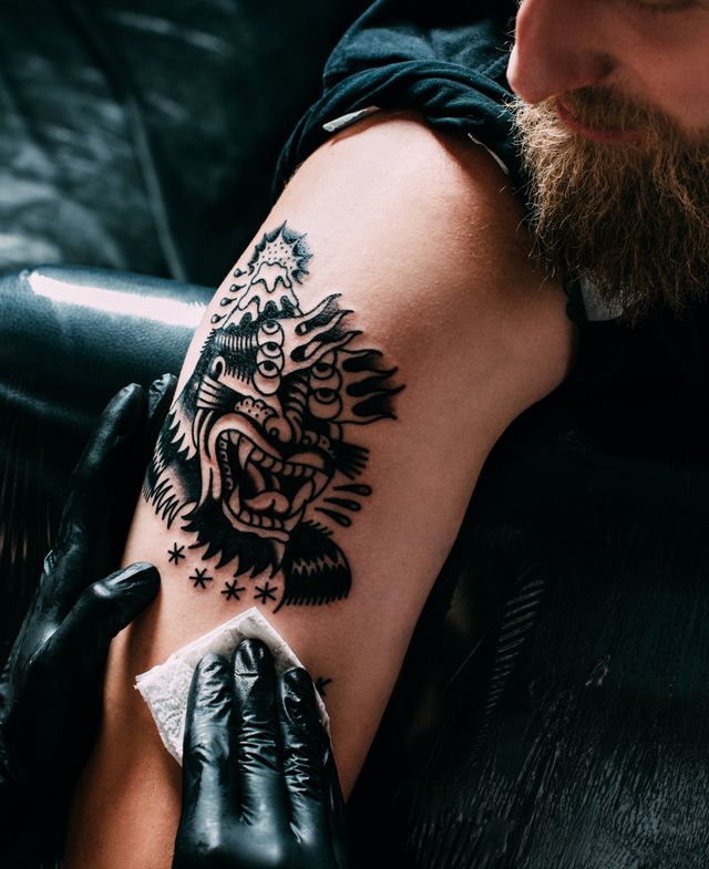 Vienna Electric Tattoo - Korean Tiger tattoo by @zellkern One year in the  skin #freshvshealed | Facebook