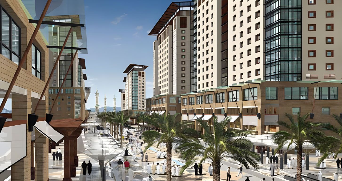 Al Shamiya project transformed the area north of the Grand Mosque, integrating residential, commercial, and public spaces while supporting the expansion of the mosque’s piazzas, this high-profile project redefined the urban landscape of Mecca and enhanced access and services for pilgrims and residents alike.