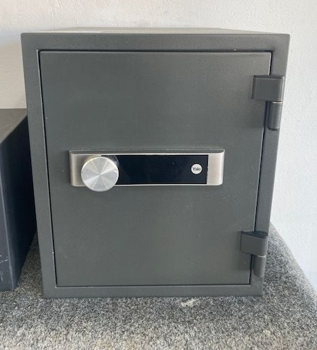 kumahira safe