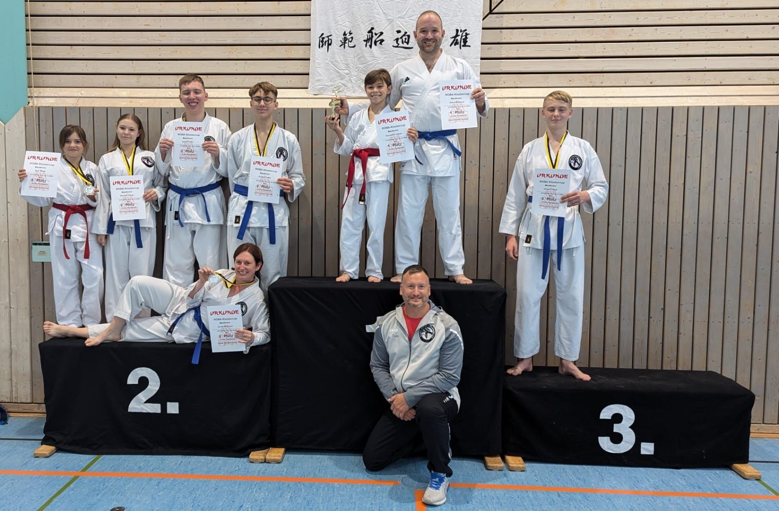 Kempo Karate Sigmaringen e.V. ein Verein für Kinder, Jugendliche, Erwachsene. Kampfsportverein mit der Stilrichtung Shaolin Kempo. Karateverein mit Vereinsleben.