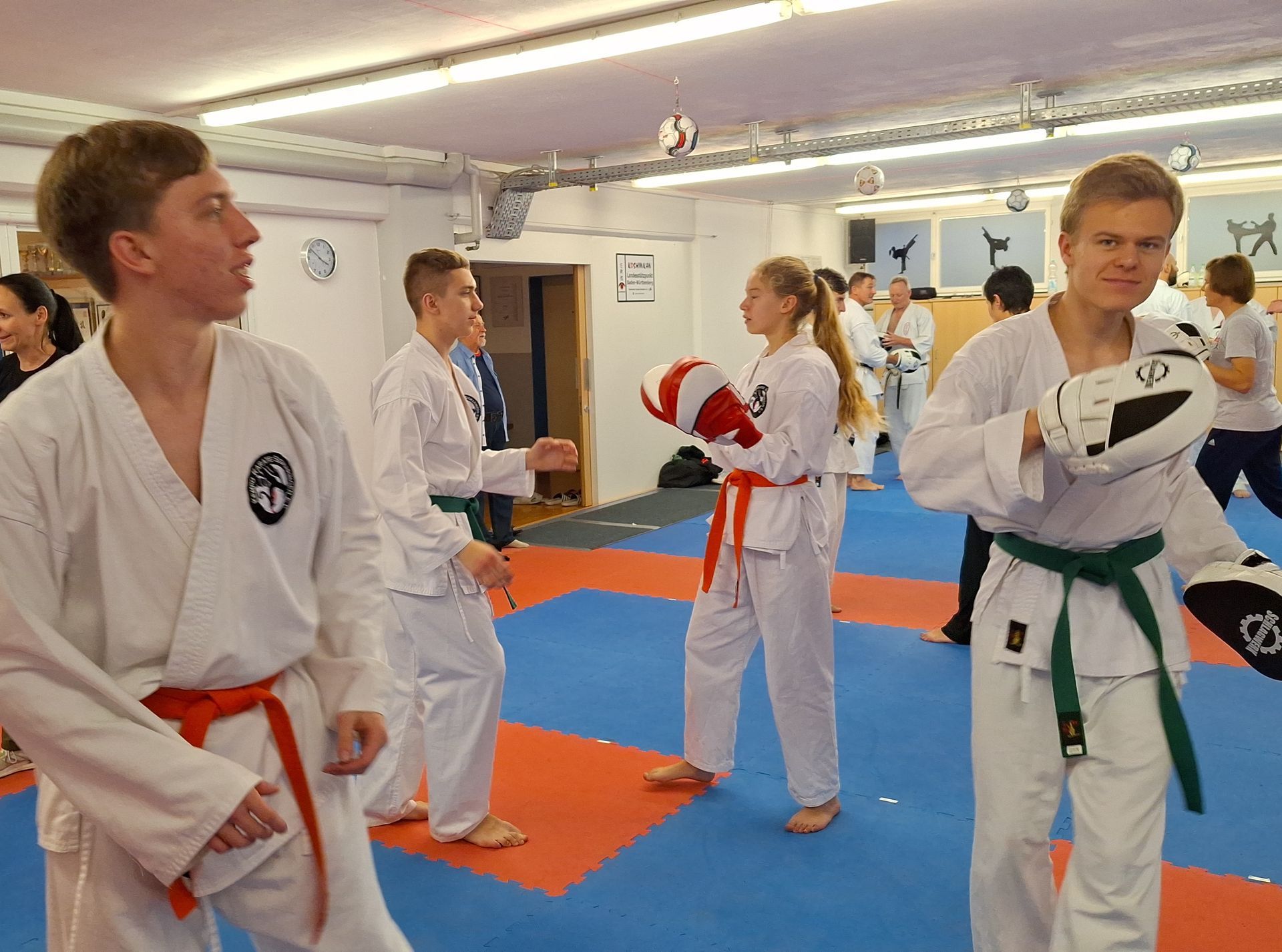 Kempo Karate Sigmaringen ein Verein für Kinder, Jugendliche, Erwachsene. Kampfsportverein mit der Stilrichtung Shaolin Kempo. Karateverein mit Vereinsleben.