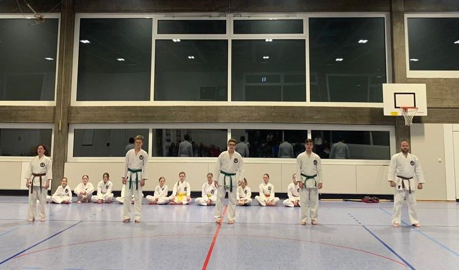 Kempo Karate Sigmaringen ein Verein für Kinder, Jugendliche, Erwachsene. Kampfsportverein mit der Stilrichtung Shaolin Kempo. Karateverein mit Vereinsleben.