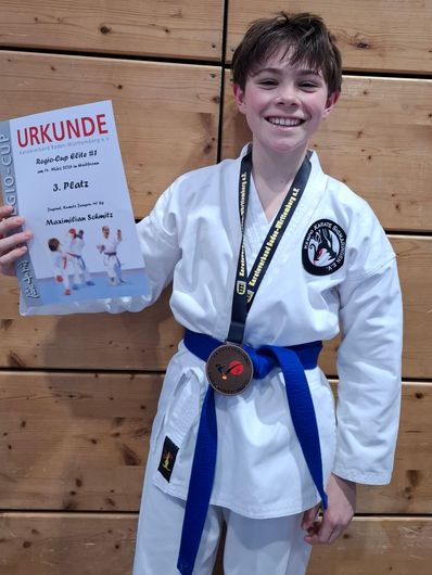 Kempo Karate Sigmaringen e.V. ein Verein für Kinder, Jugendliche, Erwachsene. Kampfsportverein mit der Stilrichtung Shaolin Kempo. Karateverein mit Vereinsleben.