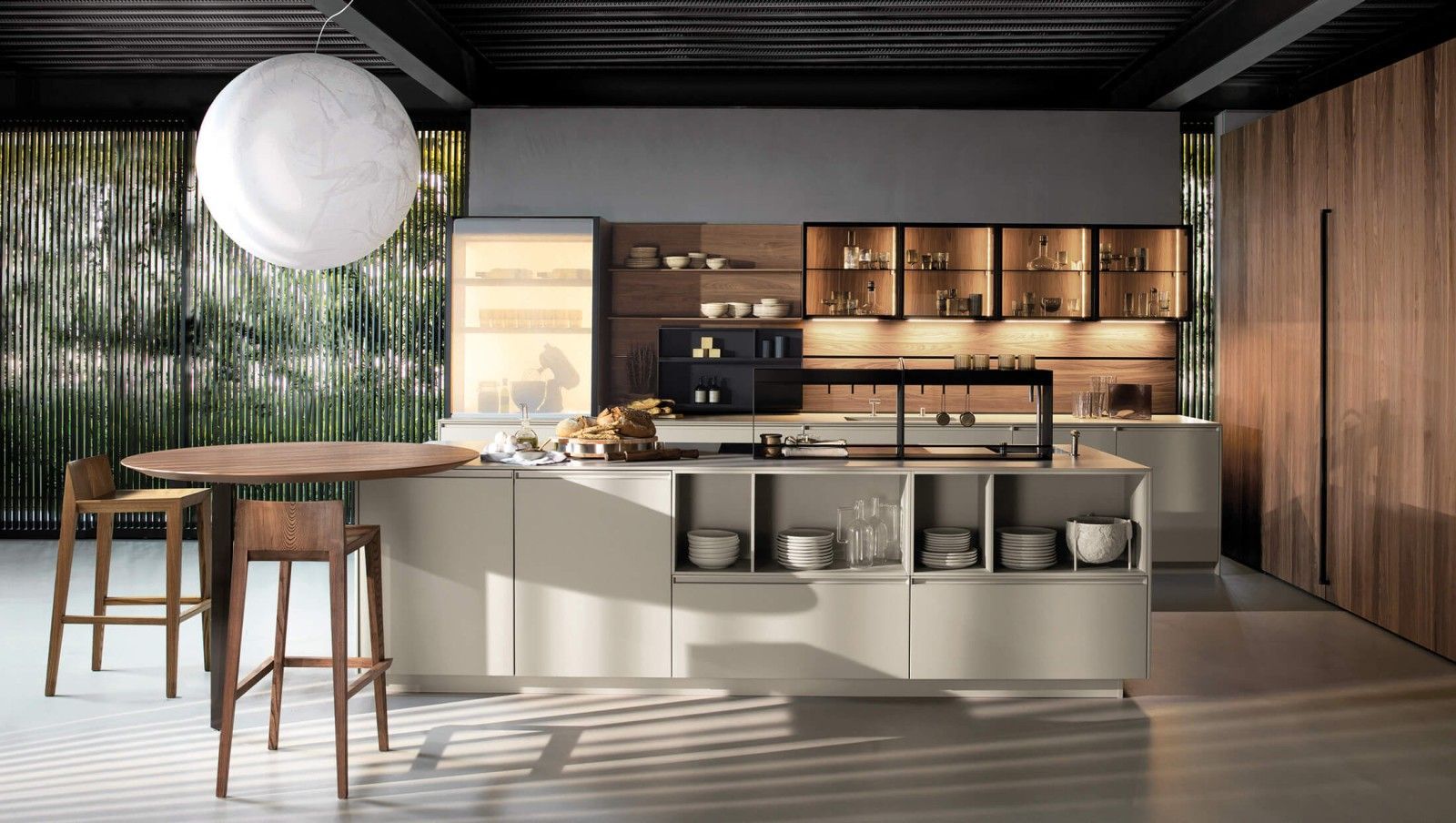 cucina con ripiano snack