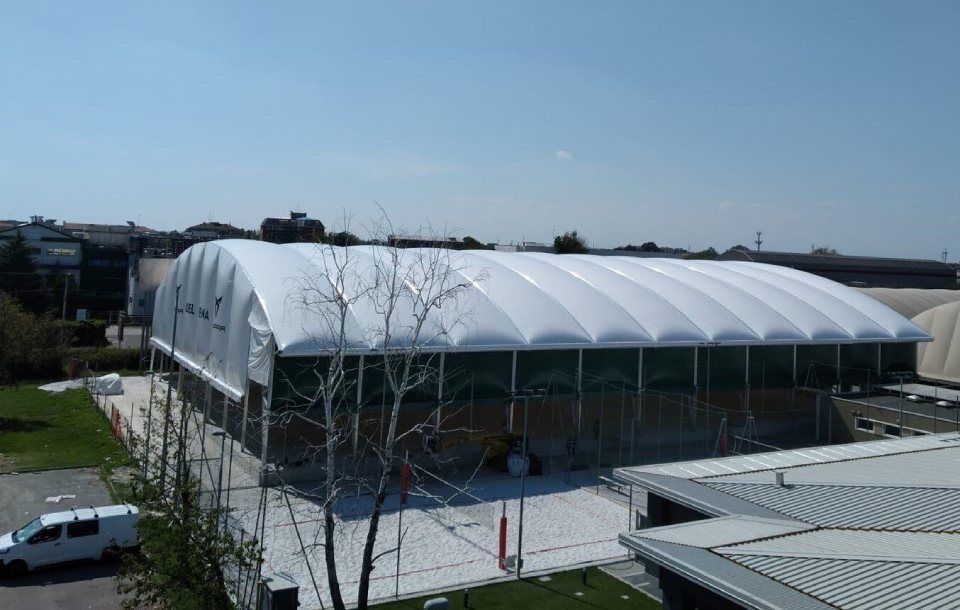 campo da padel coperto