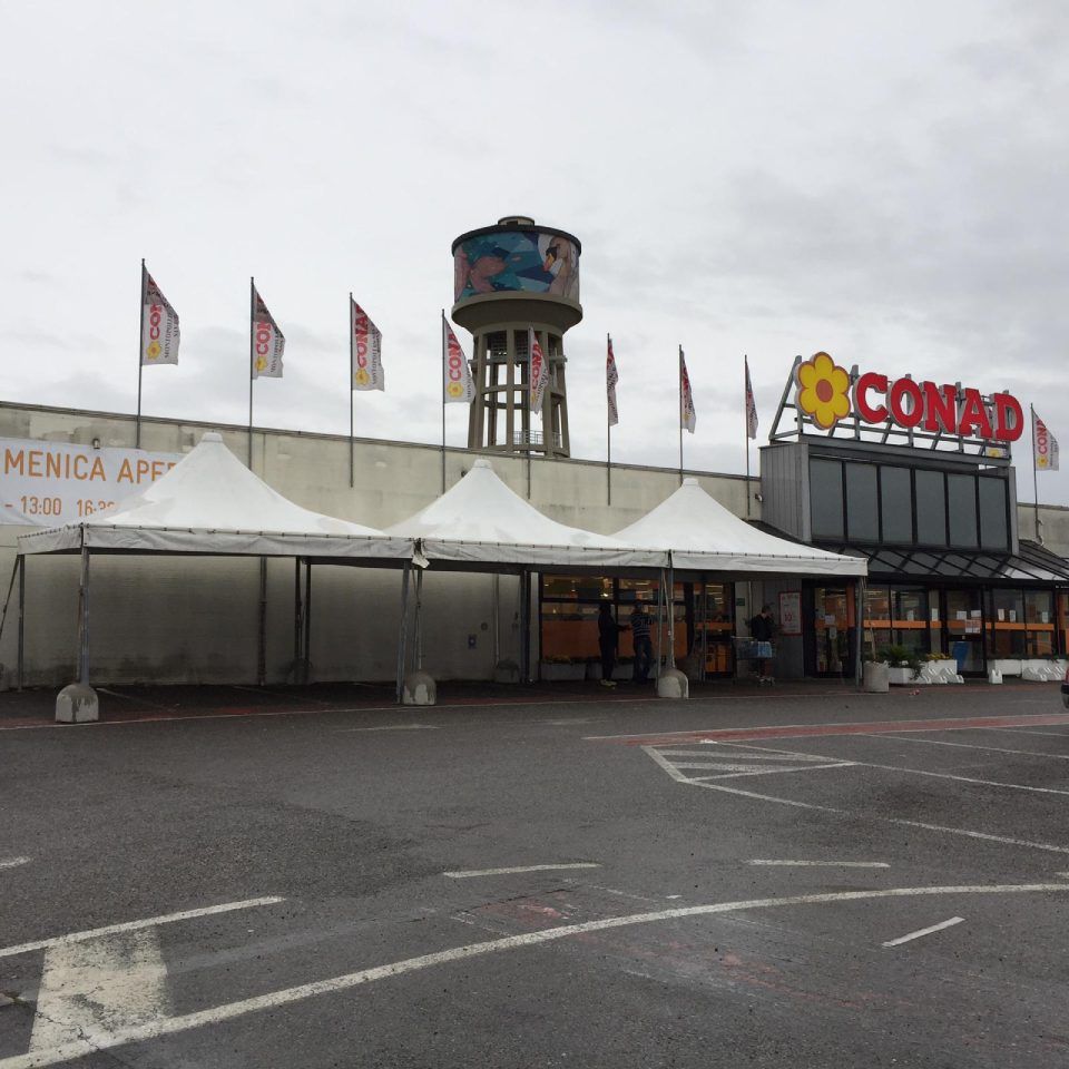 Tunnel coperto per accesso