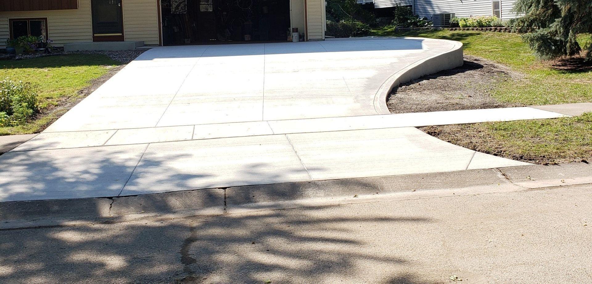 Concrete Driveways in Hennepin County, MN