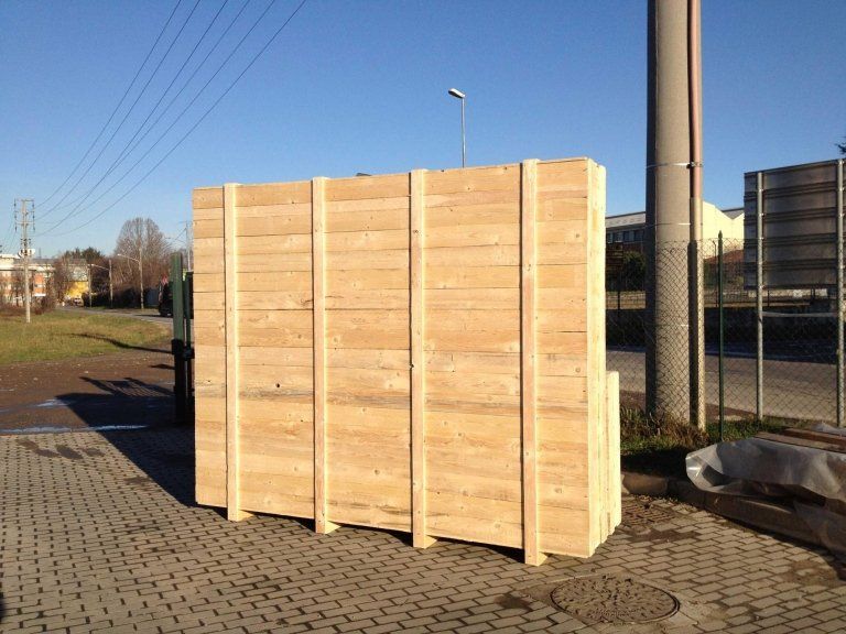 Cassa di legno per spedizione di materiali ingombranti