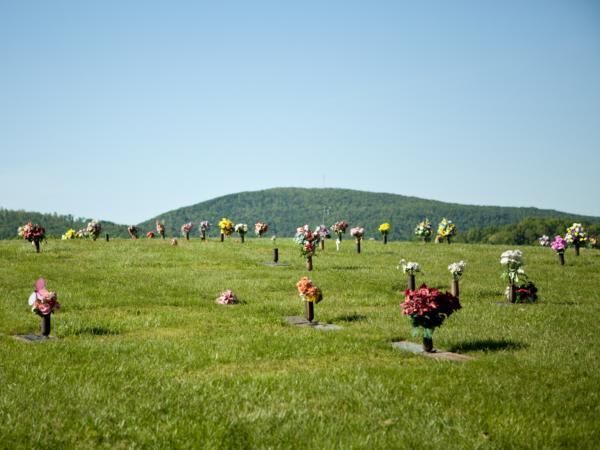 Photos of Rhea Memory Gardens